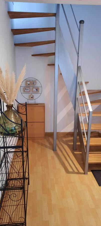 Charmante Maison De Ville Сен Дизие Екстериор снимка